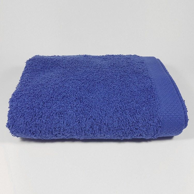 Toalla de lavabo color Azul Etereo 50x100 cm 550 gramos